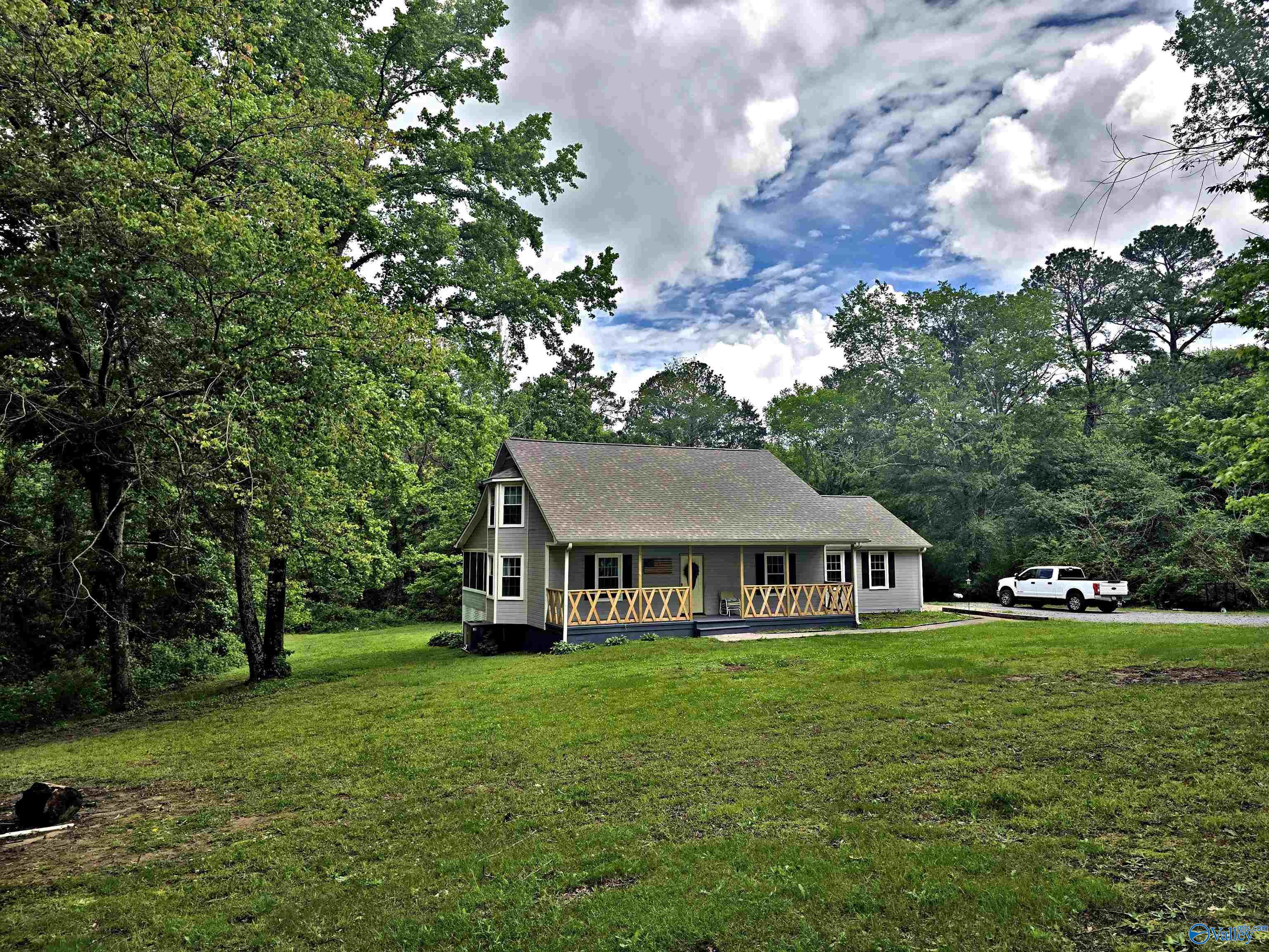 118 Saint Drive, Laceys Spring, Alabama image 16