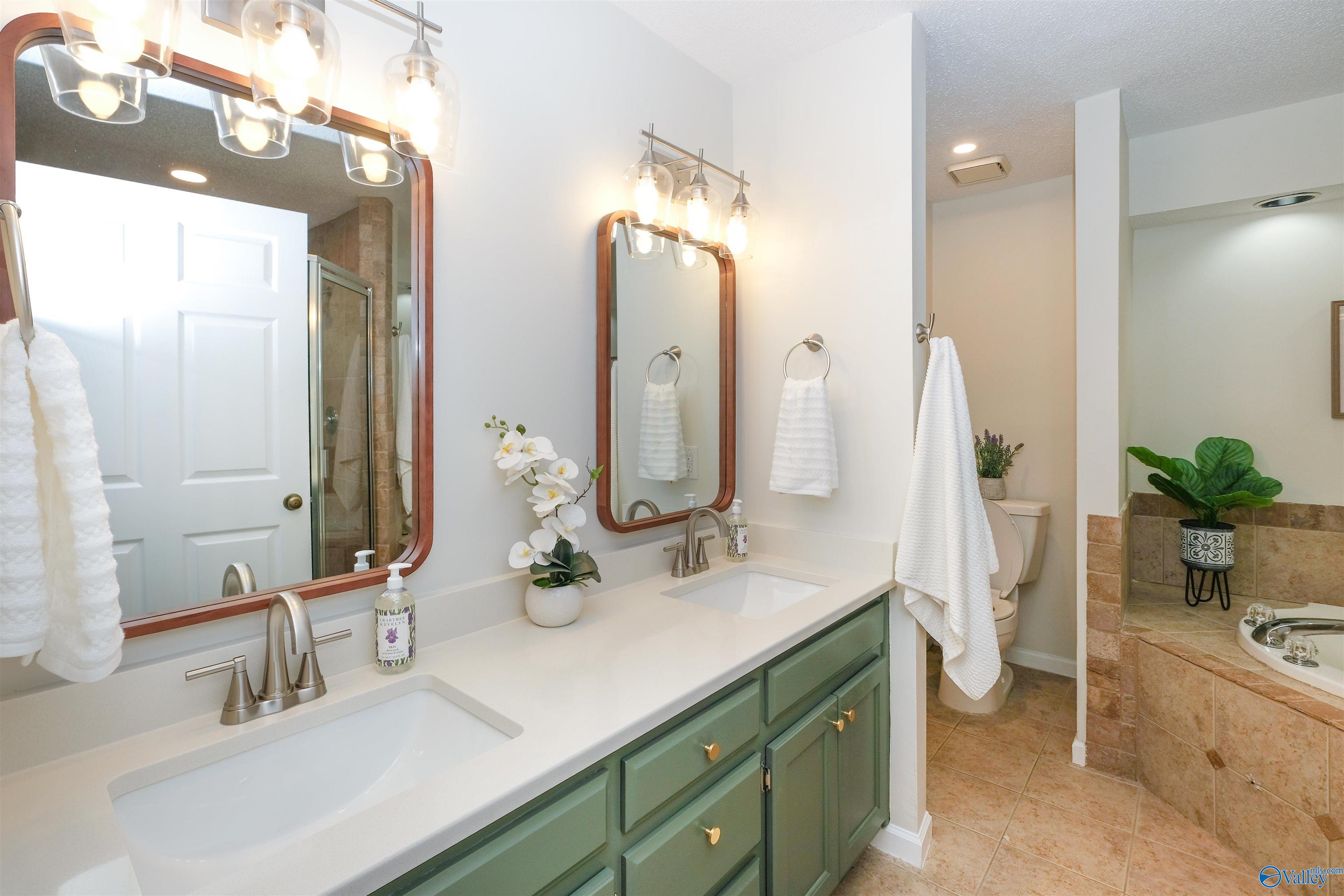 1809 Hollytree Drive, Huntsville, Alabama image 39