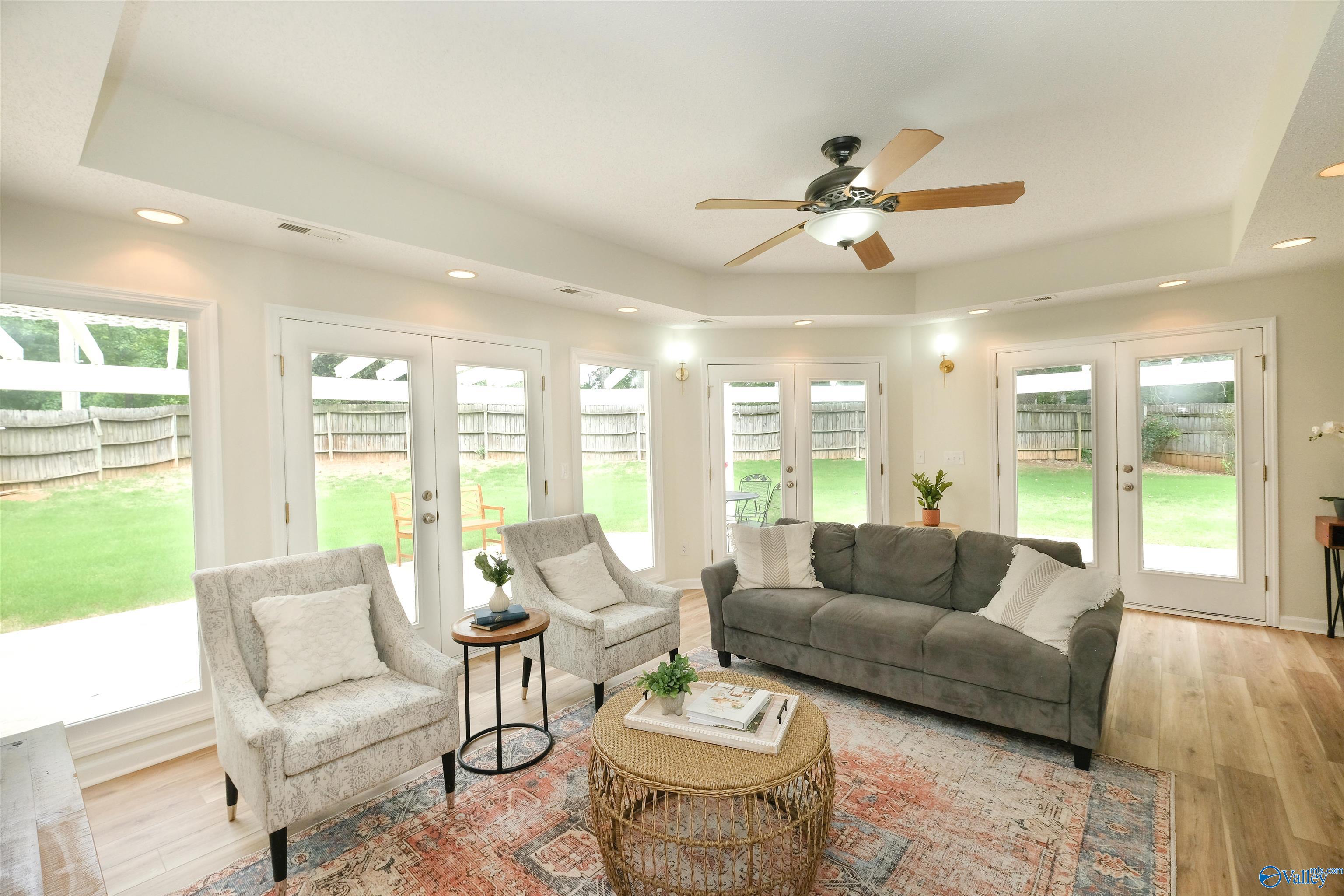 1809 Hollytree Drive, Huntsville, Alabama image 19