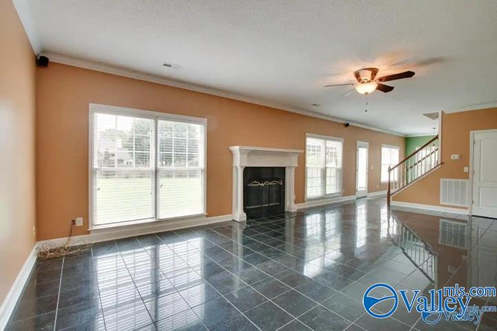 206 Cheval Circle, Brownsboro, Alabama image 4