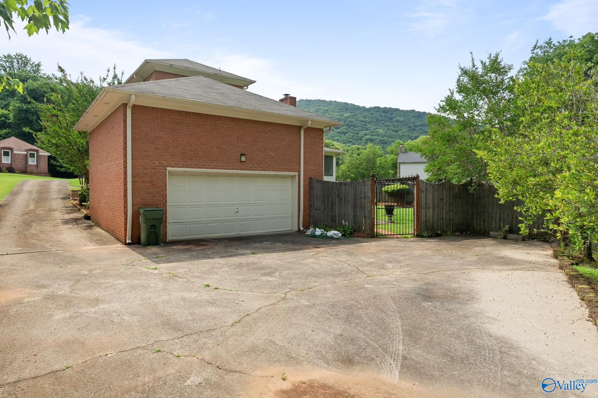 7796 Wildcreek Trail SE