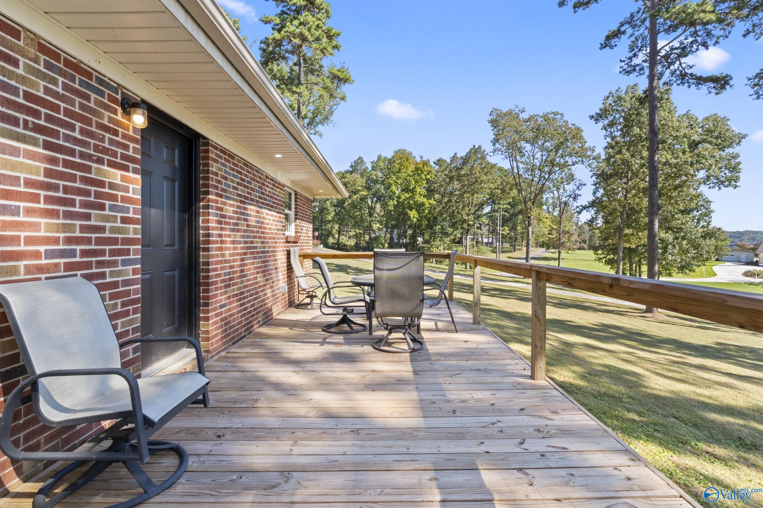 882 York Drive