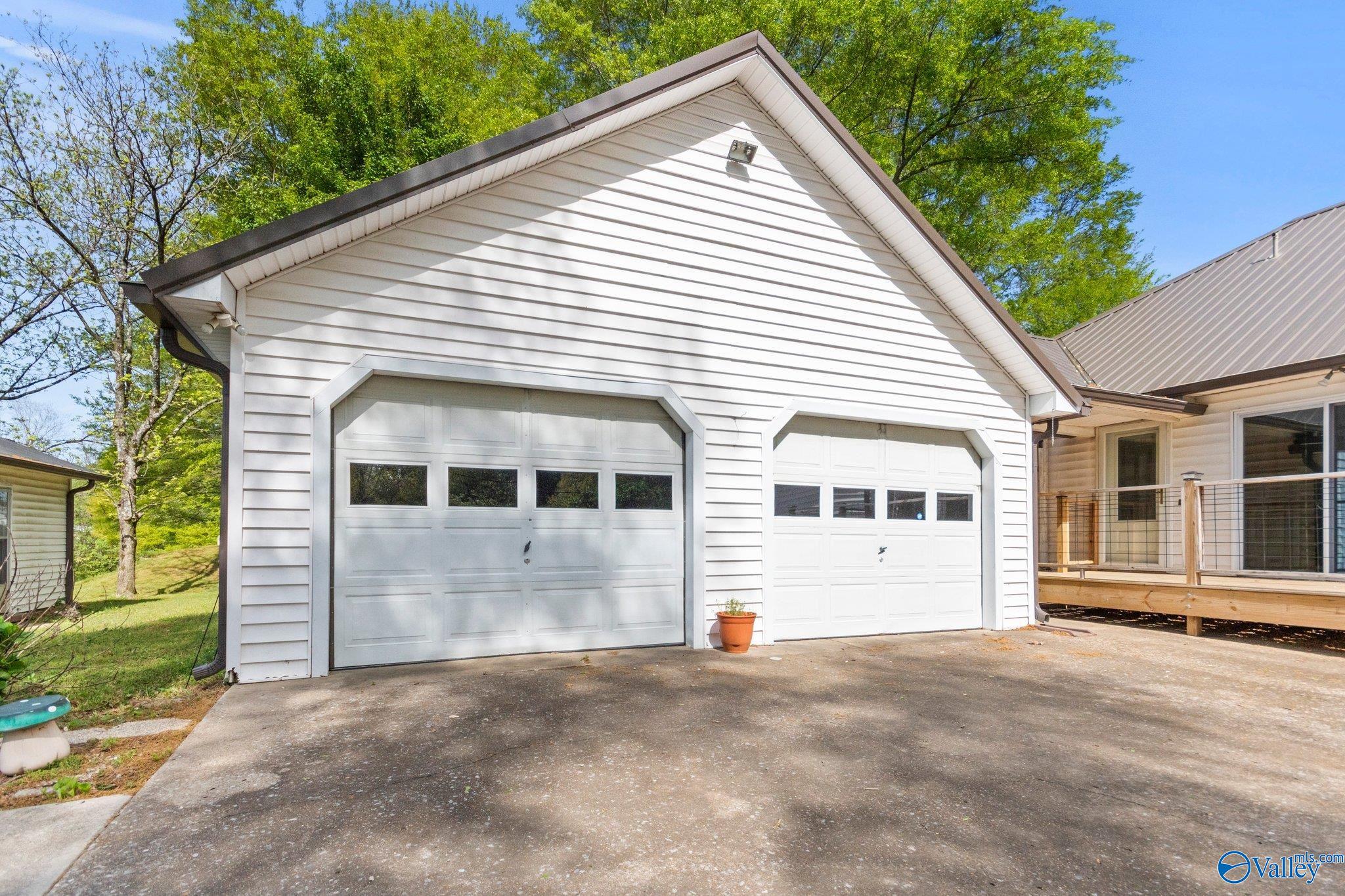 334 Fry Gap Road, Arab, Alabama image 8