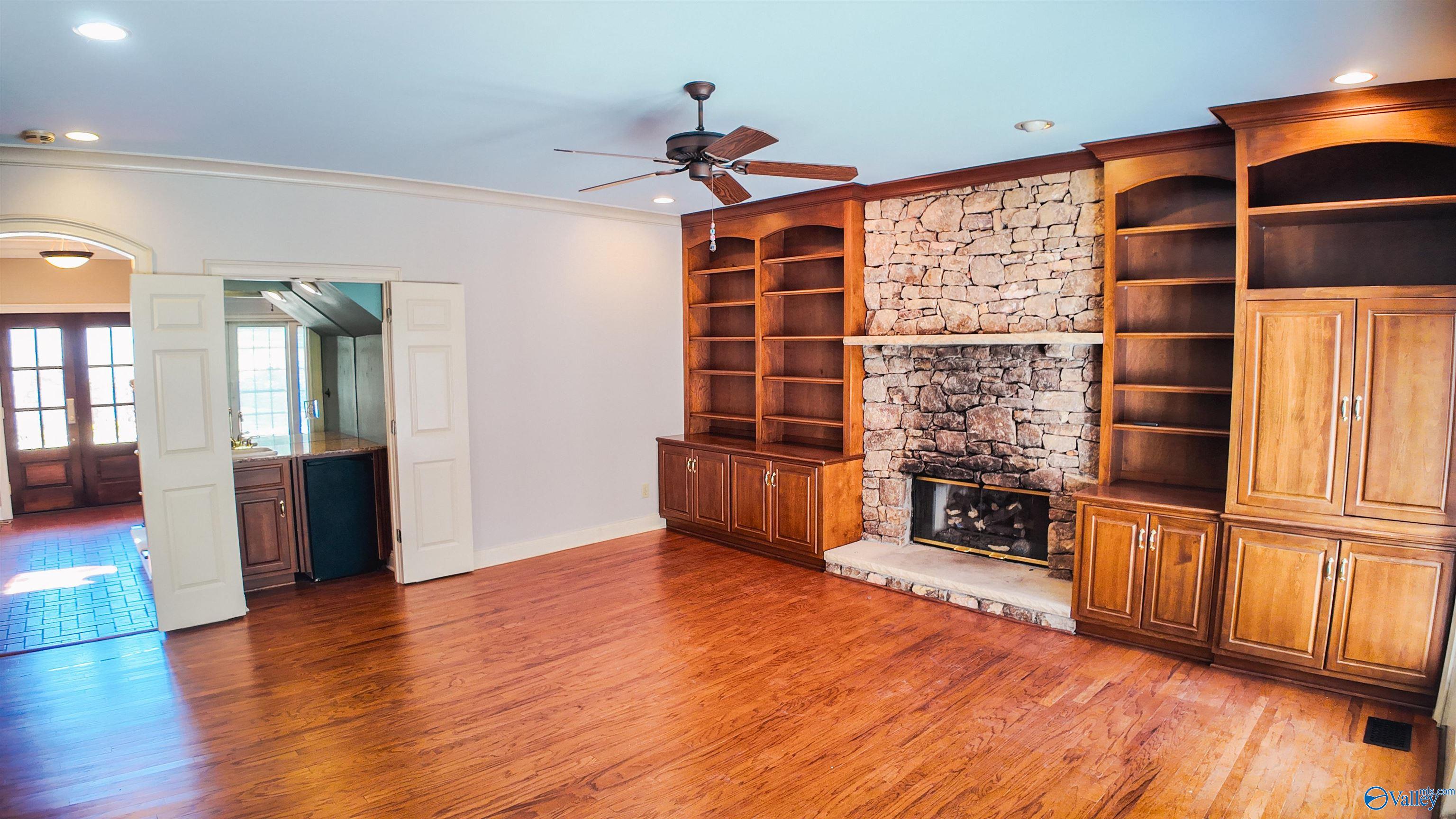 2416 Preston Ridge Drive, Brownsboro, Alabama image 17