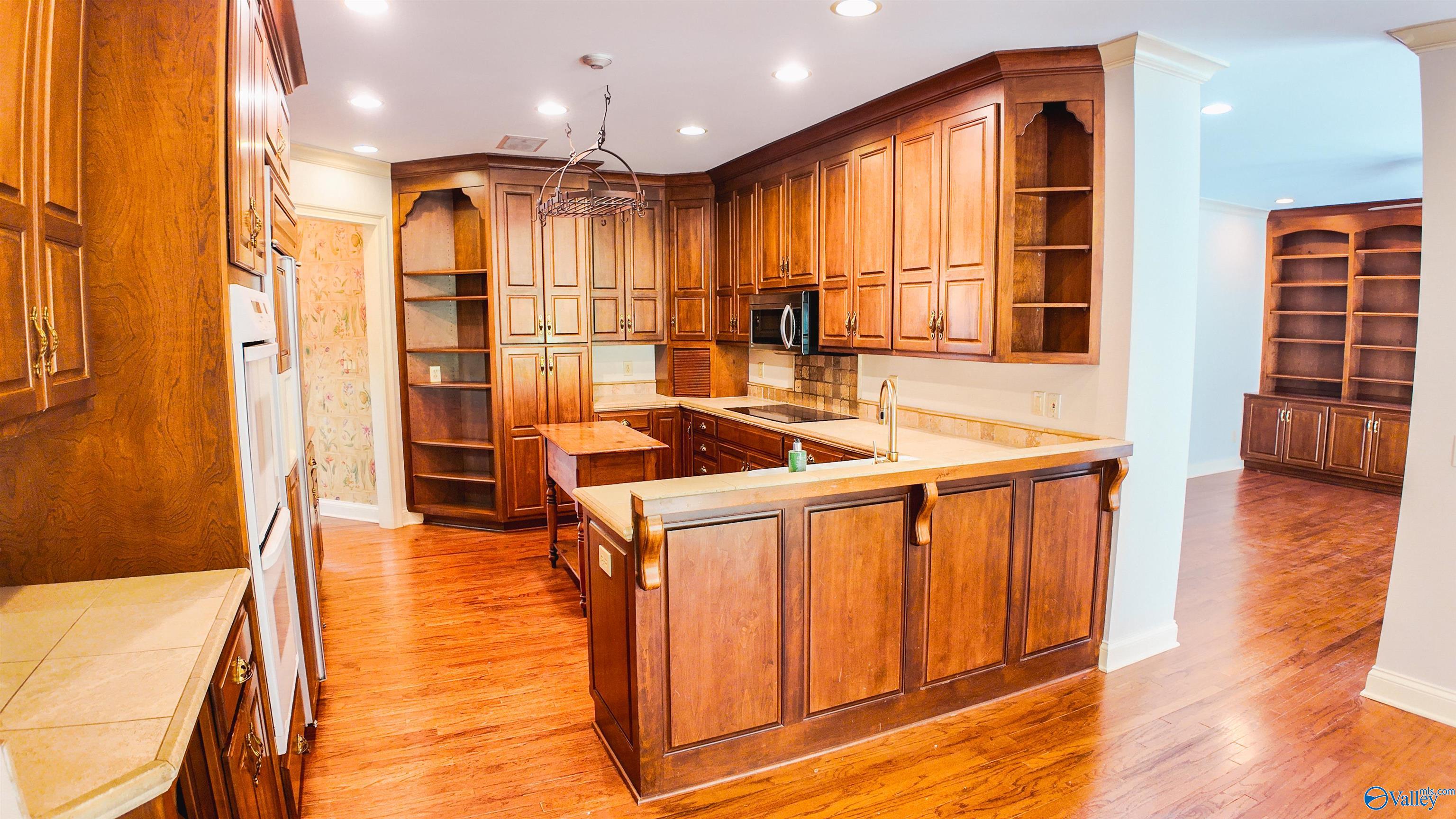 2416 Preston Ridge Drive, Brownsboro, Alabama image 14