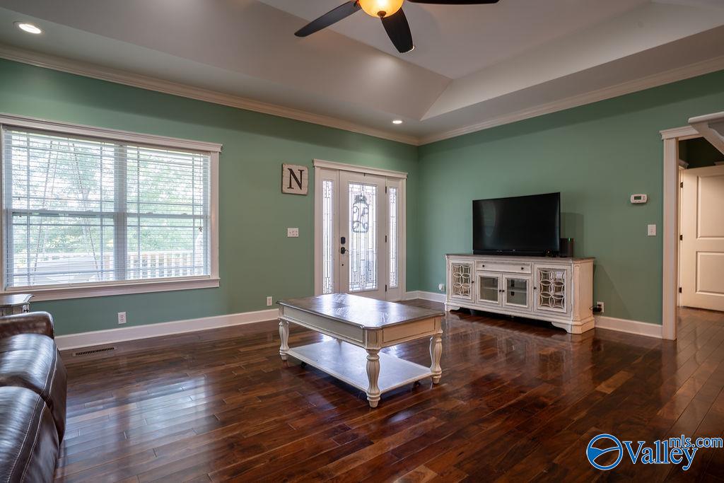 Fort Payne, Alabama 35967, United States, 3 Bedrooms Bedrooms, ,2 BathroomsBathrooms,Residential,Active,170077