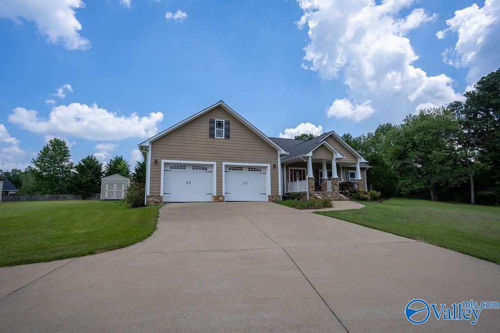 Fort Payne, Alabama 35967, United States, 3 Bedrooms Bedrooms, ,2 BathroomsBathrooms,Residential,Active,170077