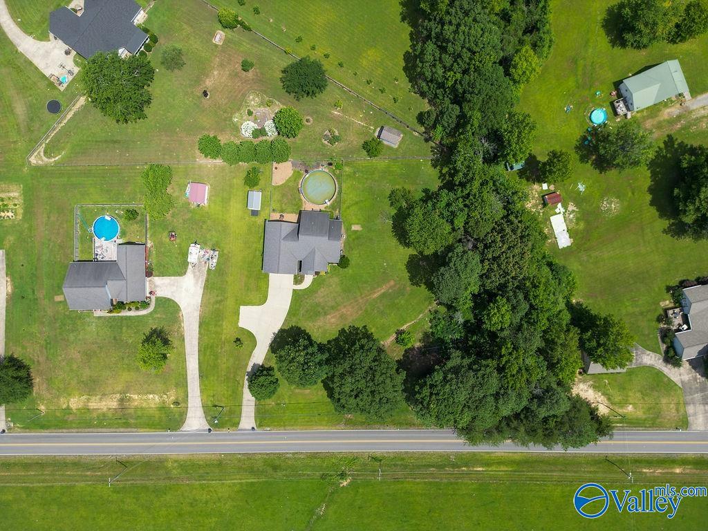 Fort Payne, Alabama 35967, United States, 3 Bedrooms Bedrooms, ,2 BathroomsBathrooms,Residential,Active,170077