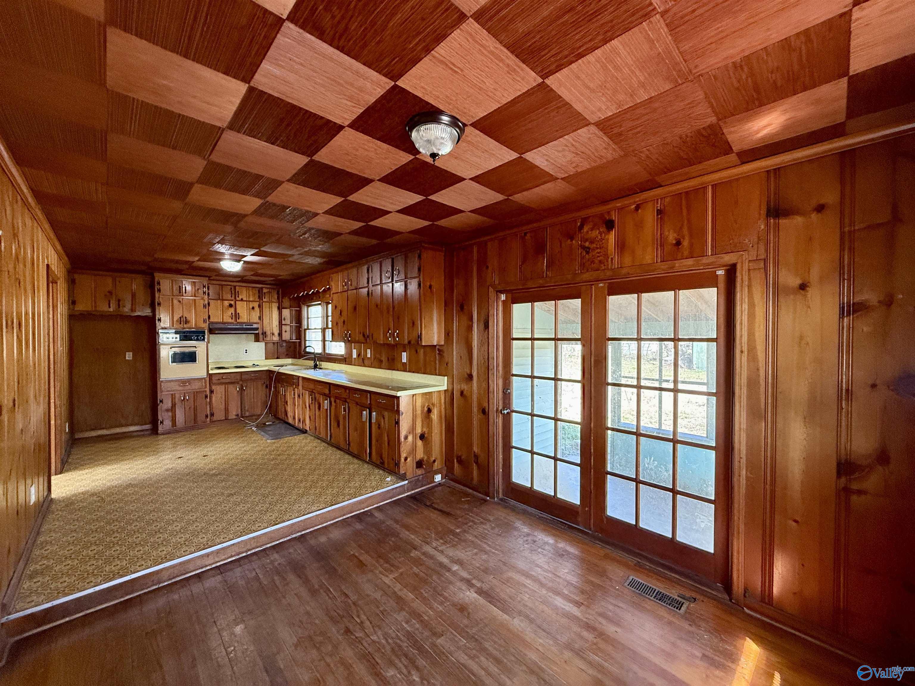 1220 Sizemore Street, Gadsden, Alabama image 3