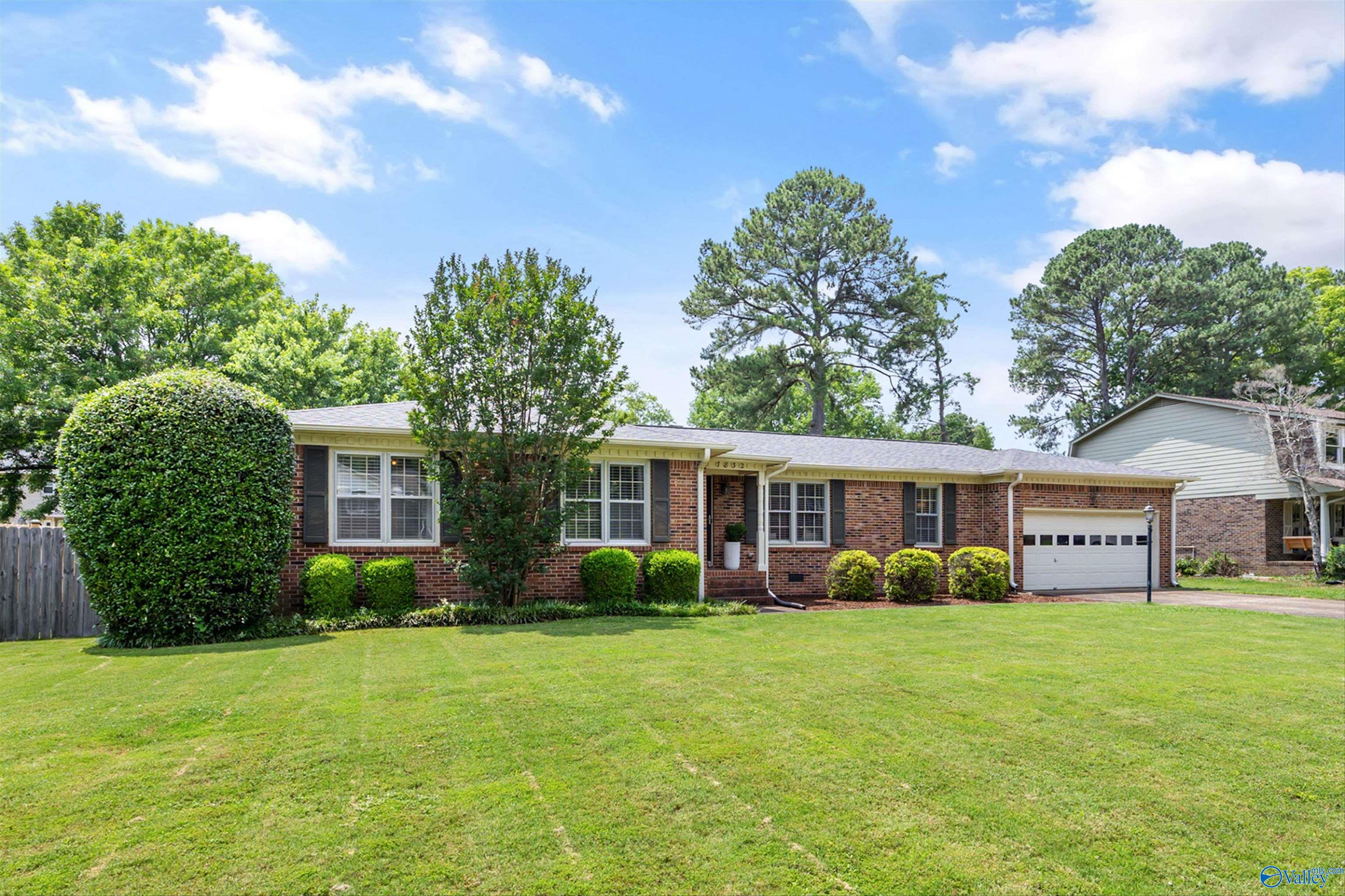 7832 Horseshoe Trail, Huntsville, Alabama image 2