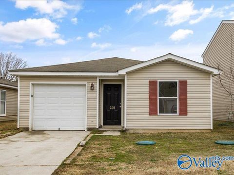 Homes For Sale - 205 Cloverbrook Drive<br/> Harvest, AL 35749