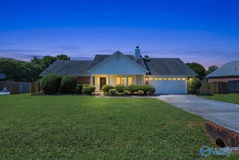 Homes For Sale - 110 Word Lane<br/> Harvest, AL 35749