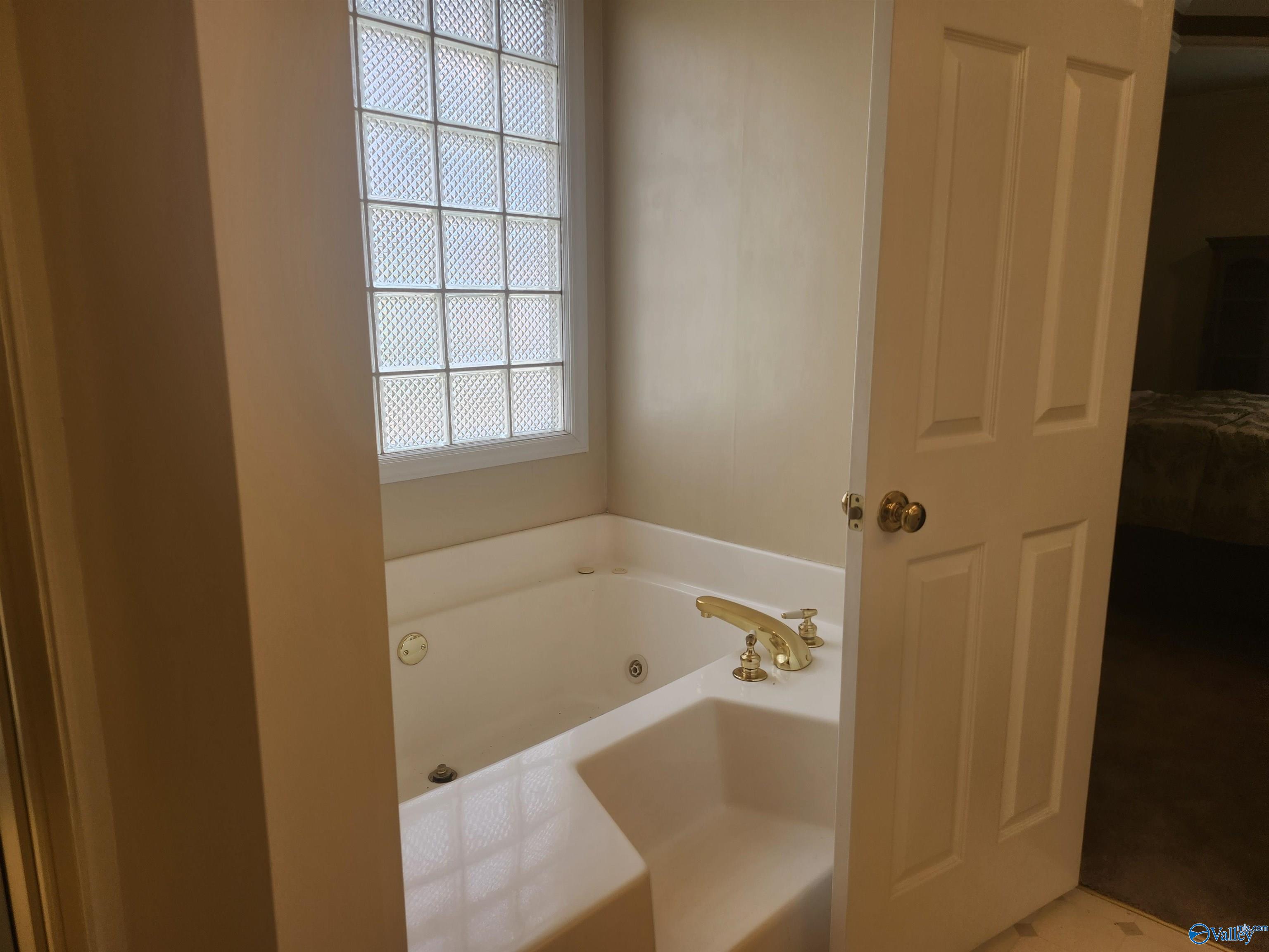 2013 Duncansby Drive, Decatur, Alabama image 23