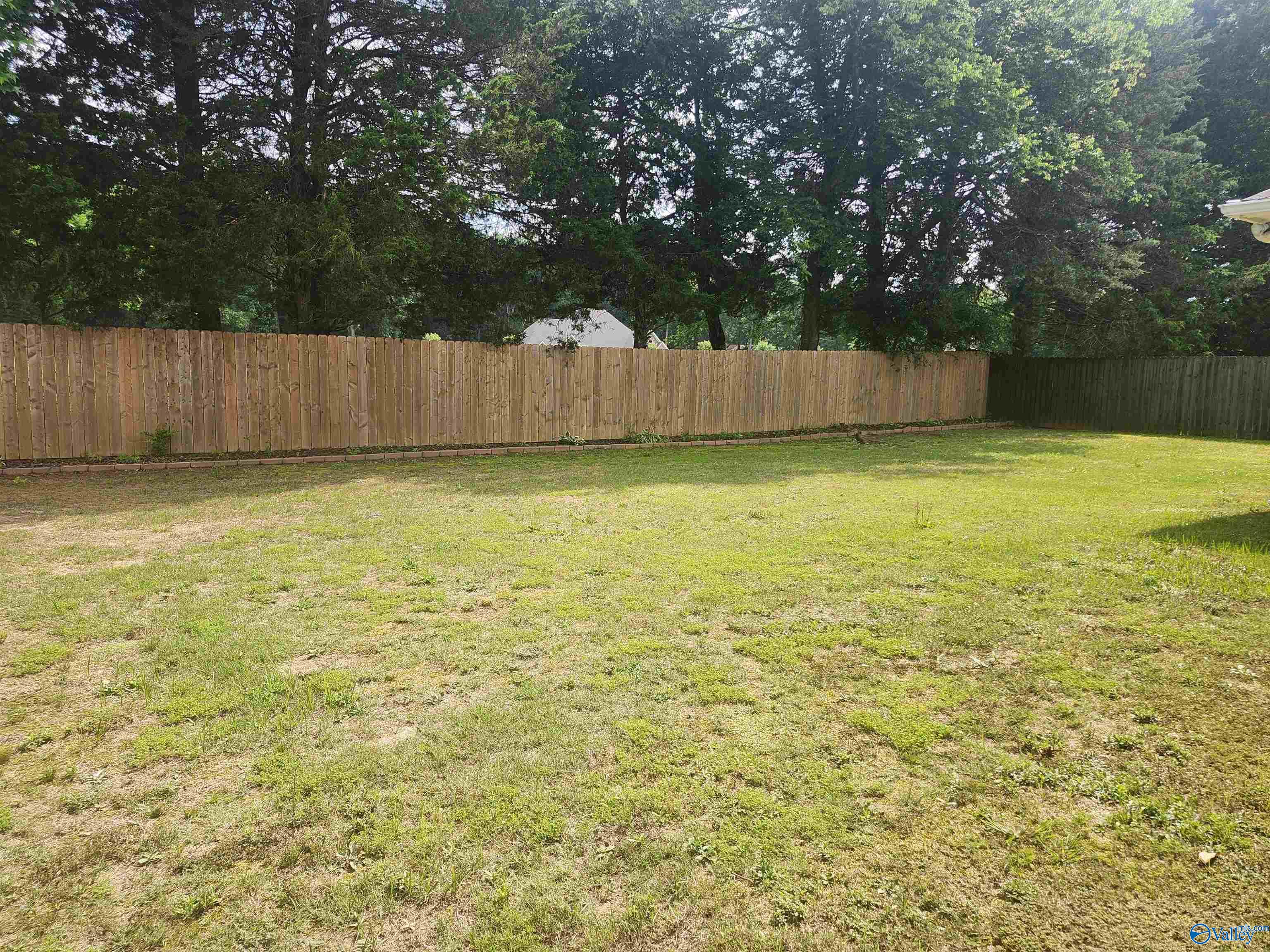 2013 Duncansby Drive, Decatur, Alabama image 2