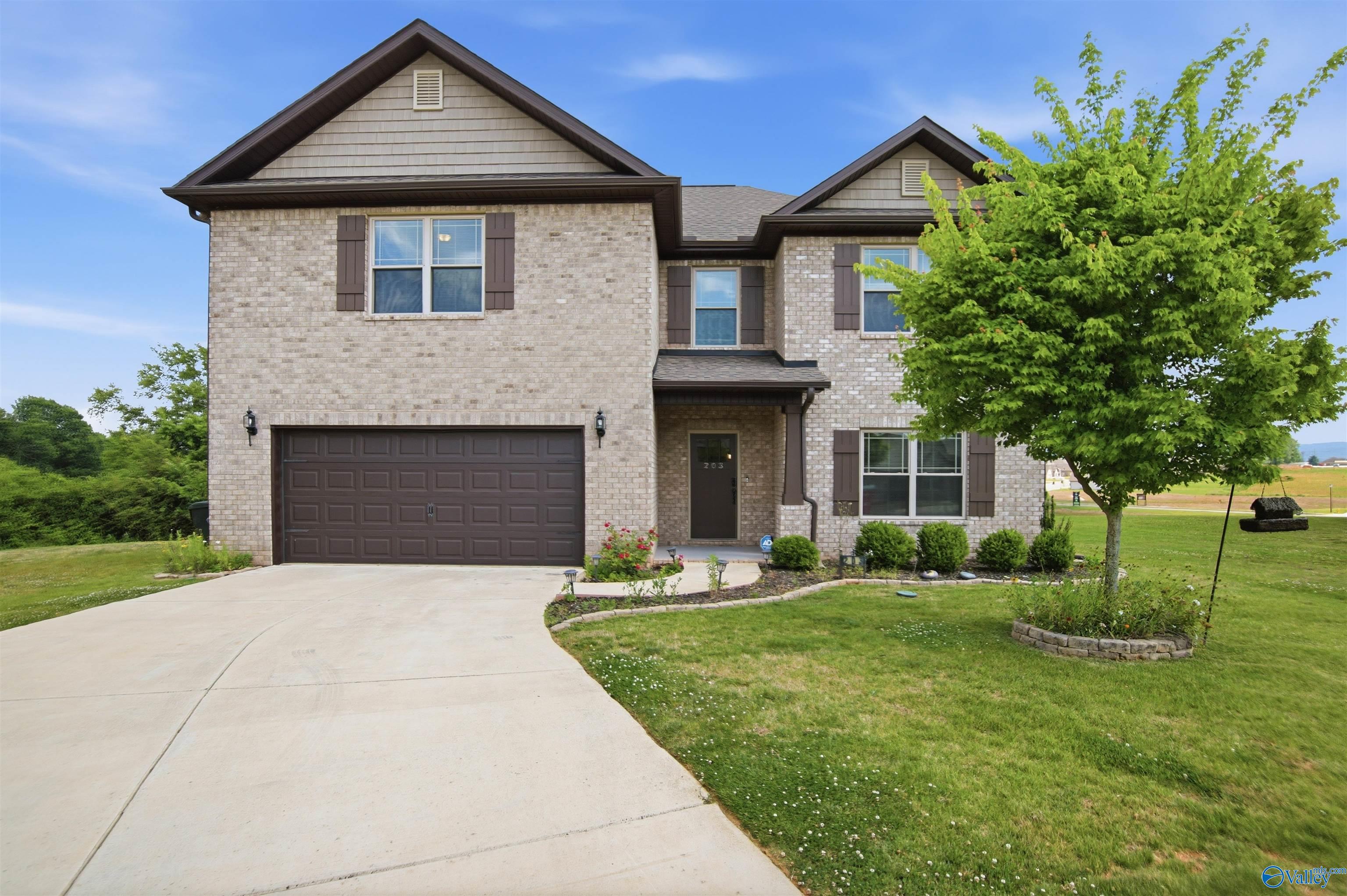 203 Rye Circle