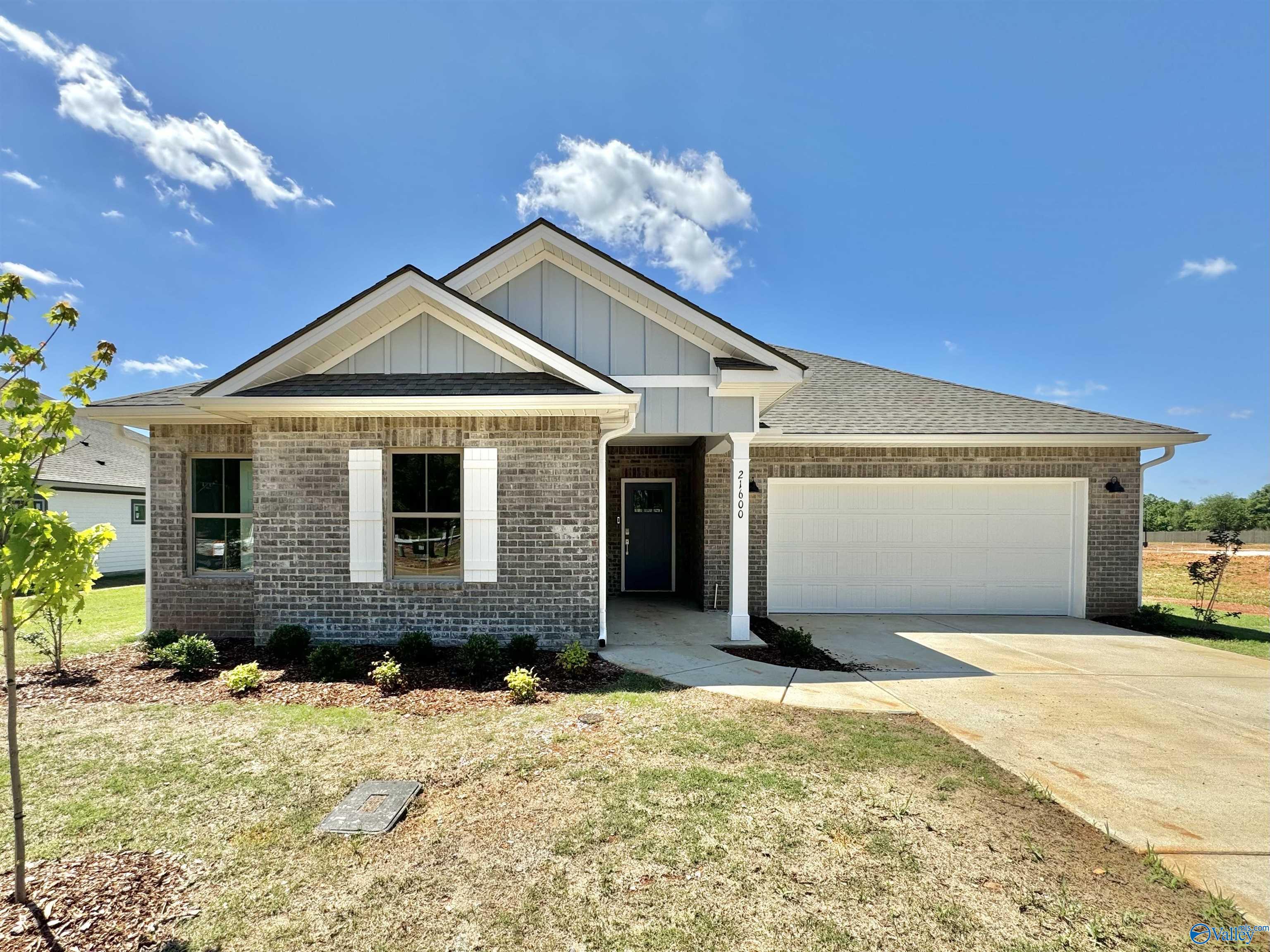 25500 Evanford Drive, Athens, Alabama image 1