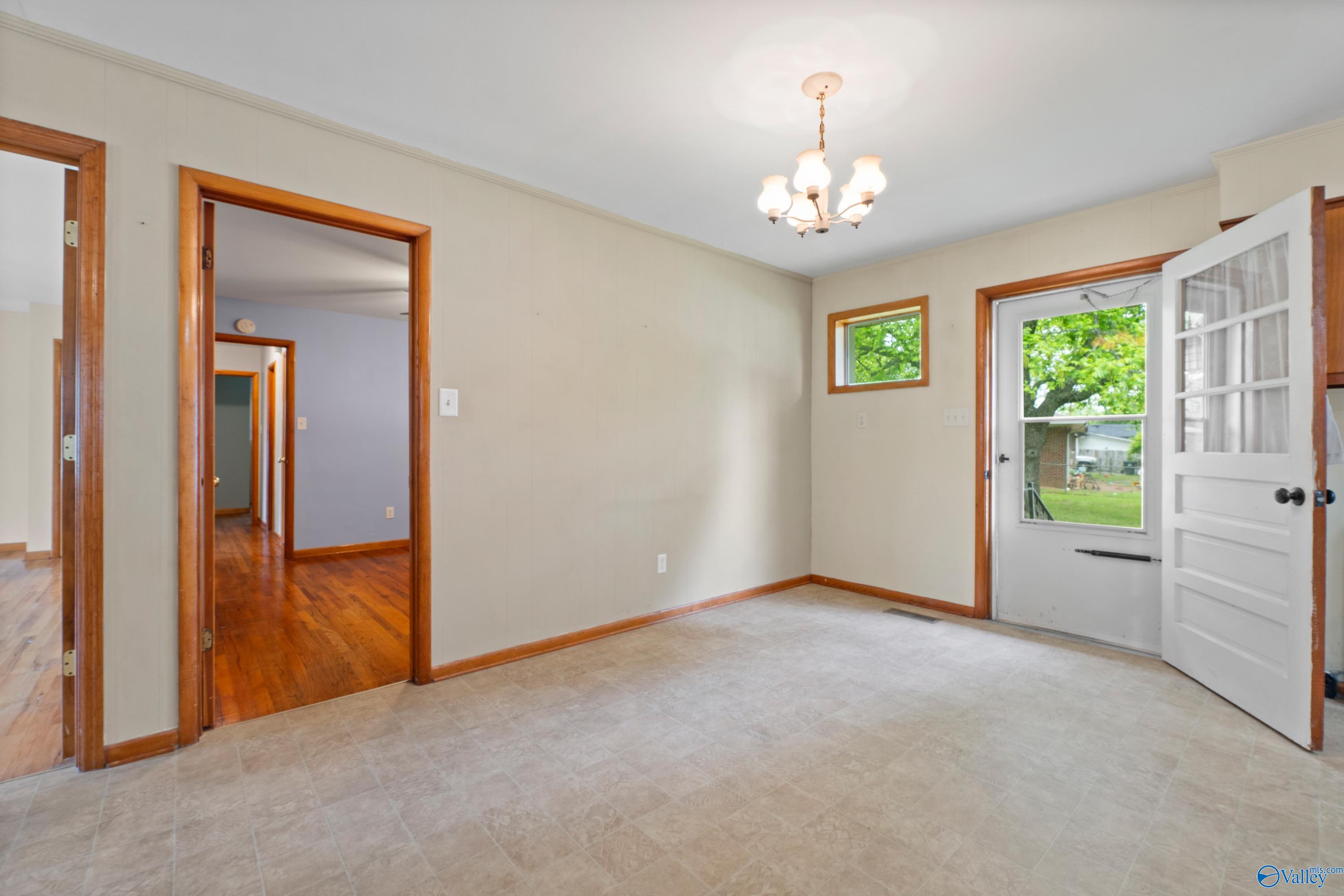 113 Gordon Drive, Athens, Alabama image 13