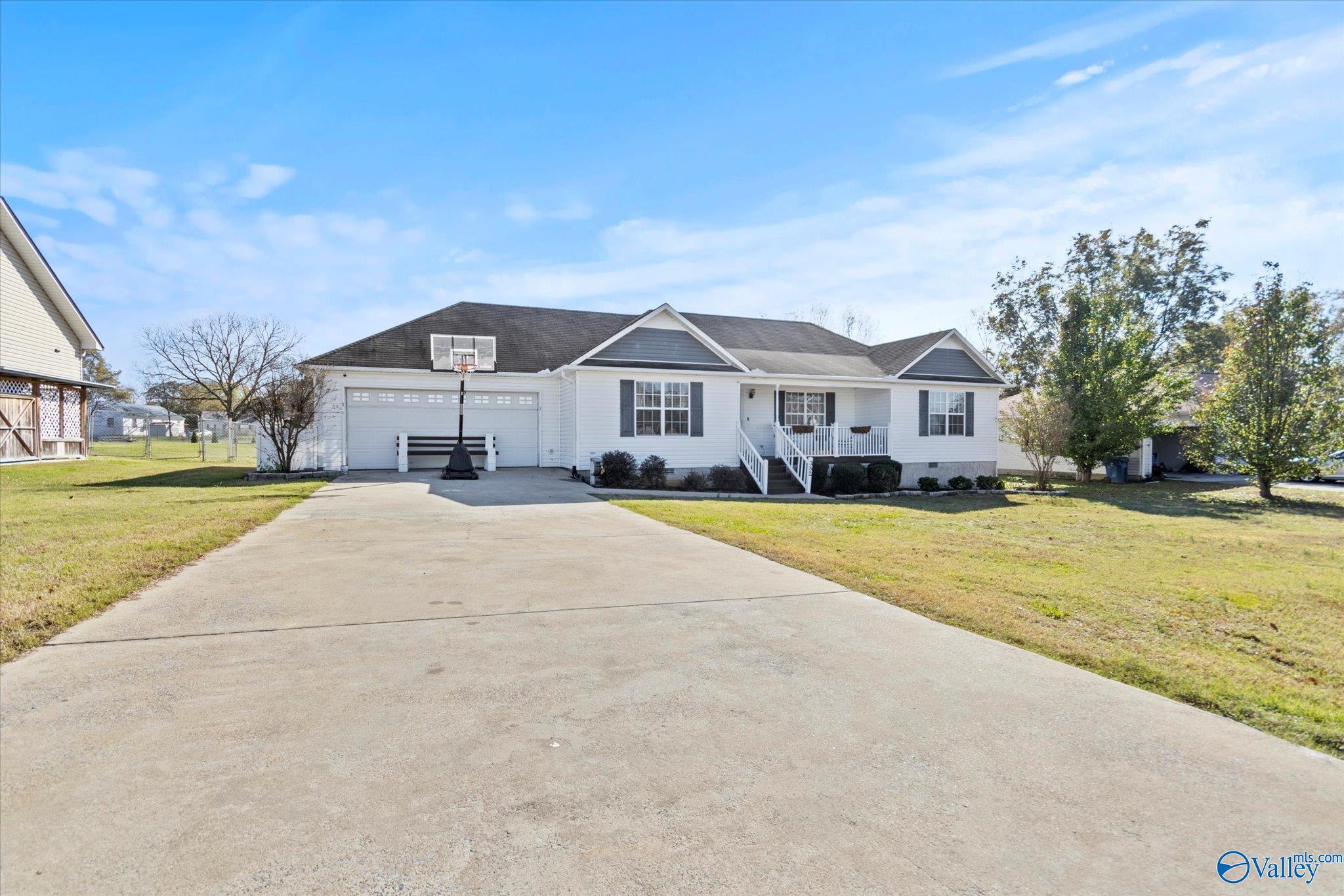 382 Land Circle, Albertville, Alabama image 24