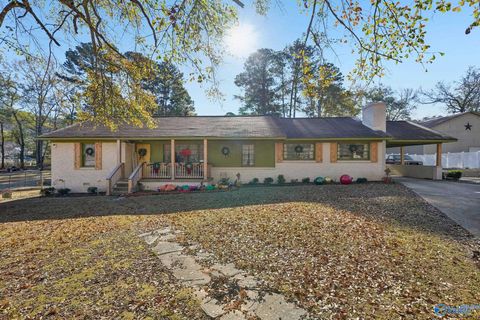 Homes For Sale - 3326 Livingston Trace<br/> Talladega County, Sylacauga, AL 35150