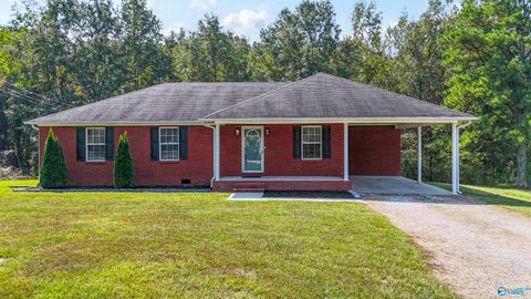 Homes For Sale - 67 County Road 279<br/> Moulton, AL 35650
