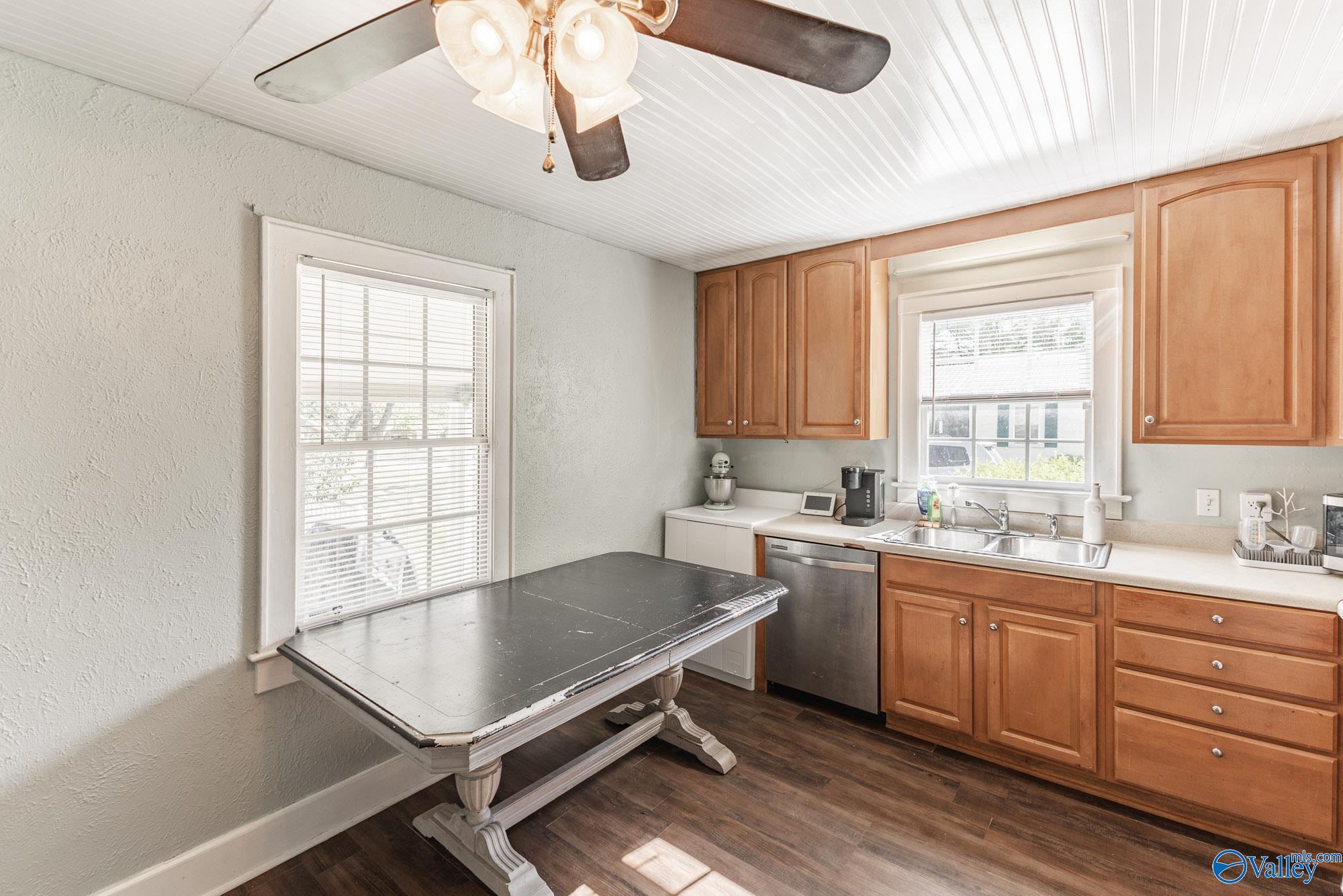 605 Curry Street, Hartselle, Alabama image 9
