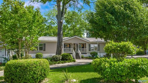Homes For Sale - 20 County Road 371<br/> Centre, AL 35960