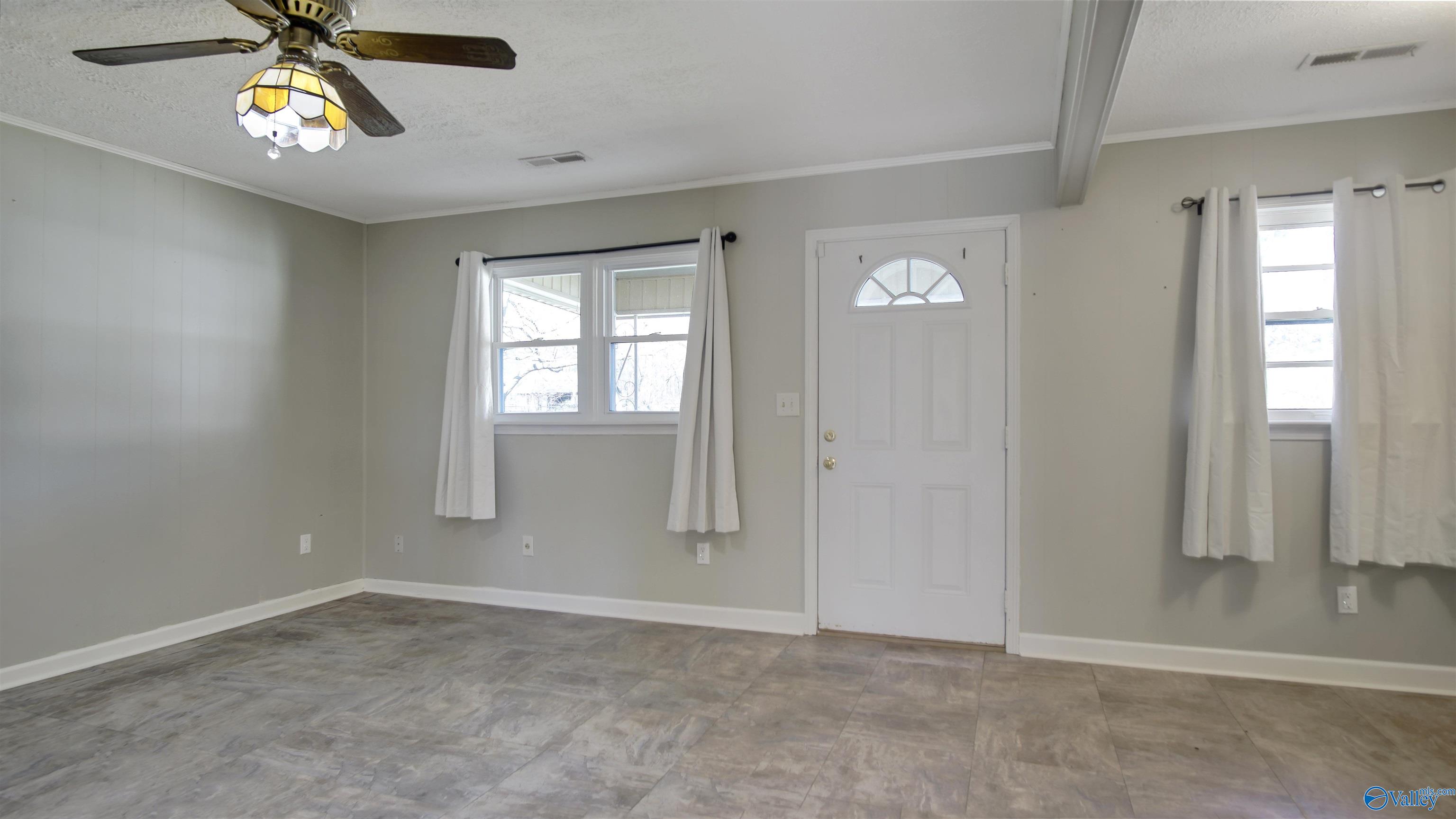 385 Mobbs School Road, Arab, Alabama image 9