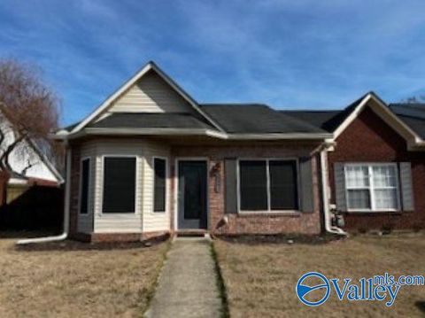 Photo of 2352 Cameron Street, Decatur, AL 35603 (MLS # 21909740)