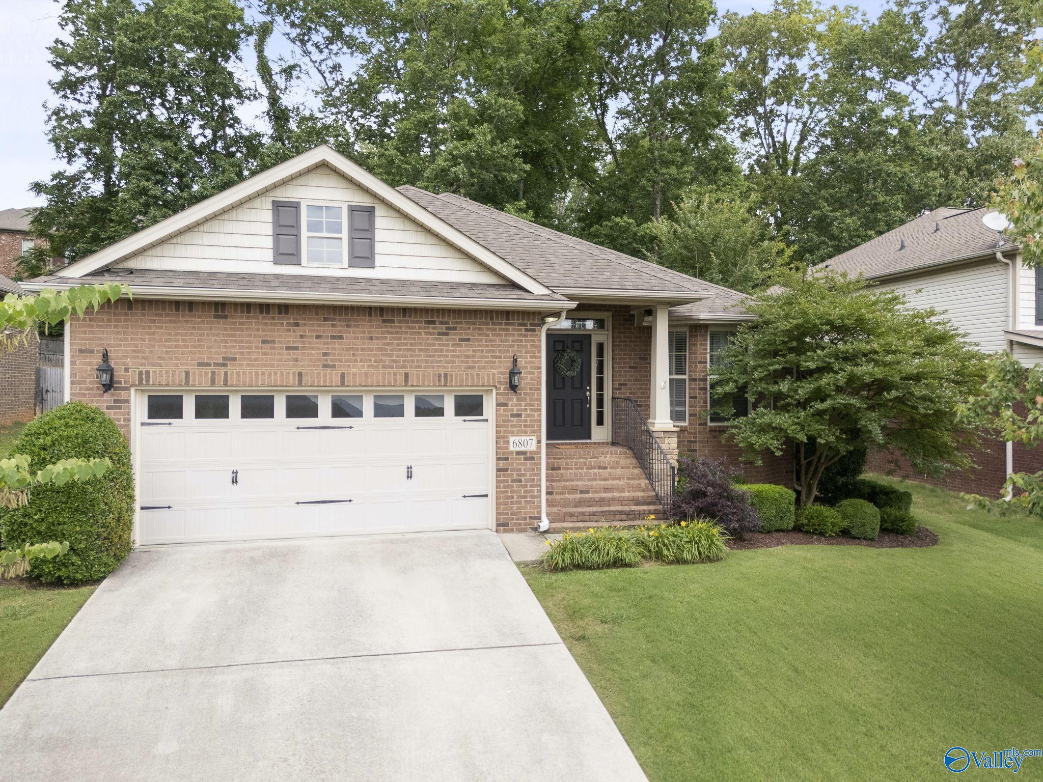 6807 Breyerton Way, Owens Cross Roads, Alabama image 2