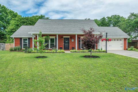 Homes For Sale - 217 Newberry Court<br/> Madison, AL 35757