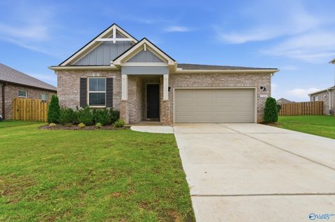 Homes For Rent - 104 Cavern Court<br/> Huntsville, AL 35811