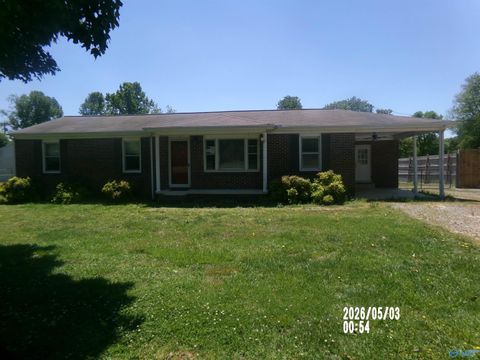 Photo of 18 Camargo Road, Fayetteville, TN 37334 (MLS # 21917080)