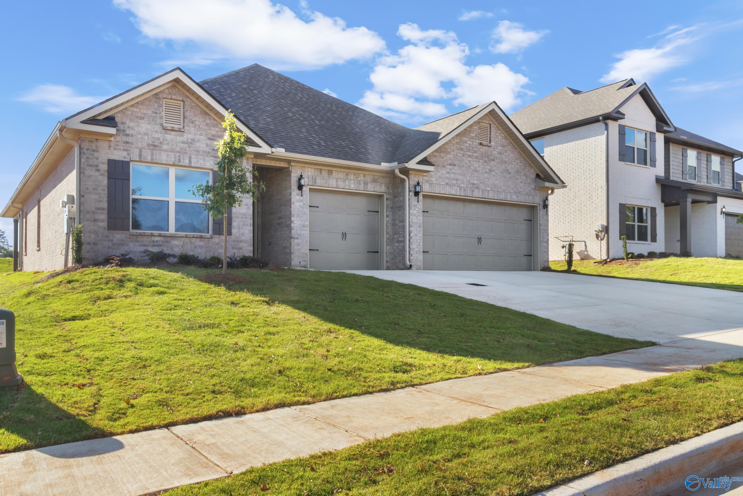 151 Flintridge Drive, Harvest, Alabama image 1