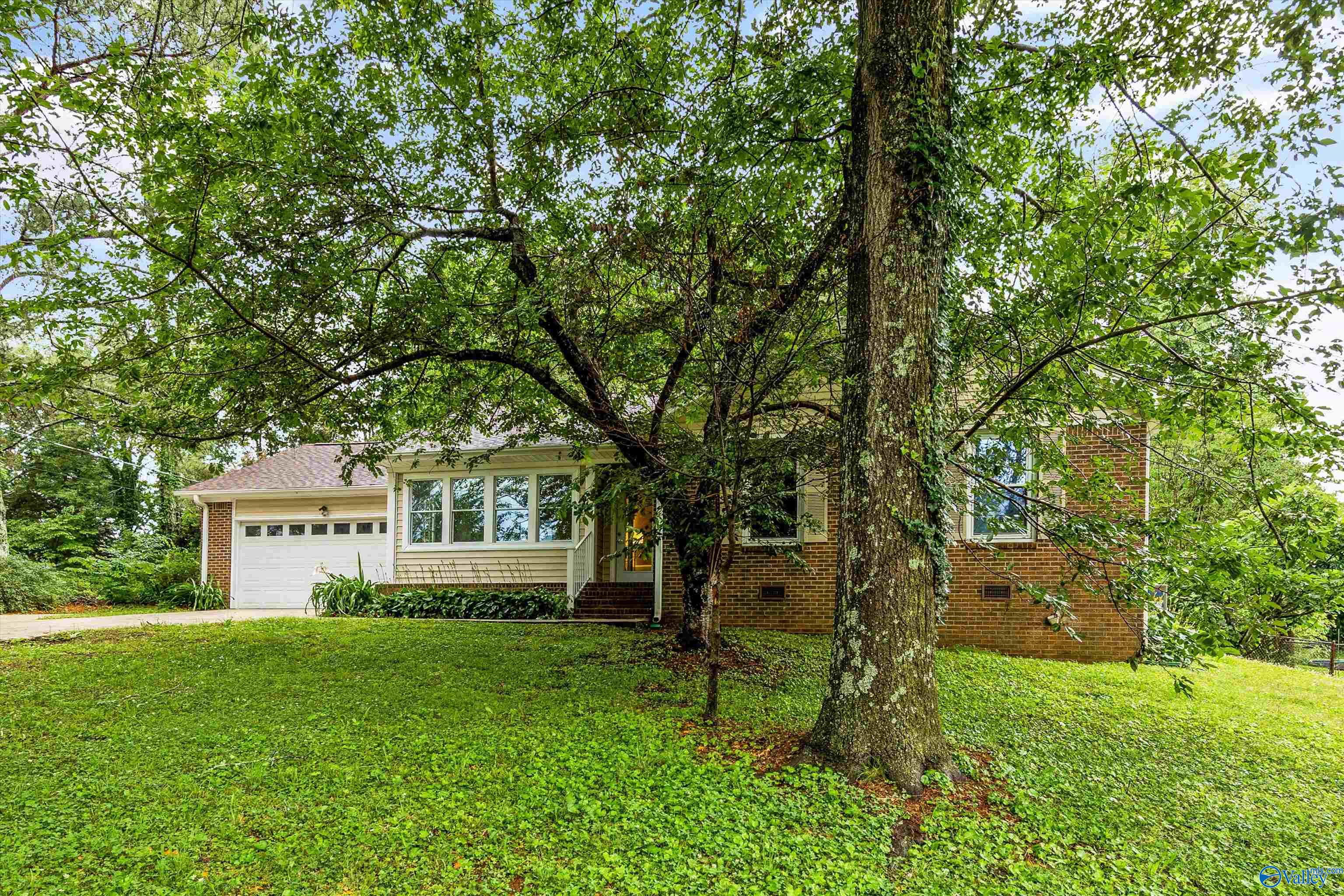 124 Allenwood Drive