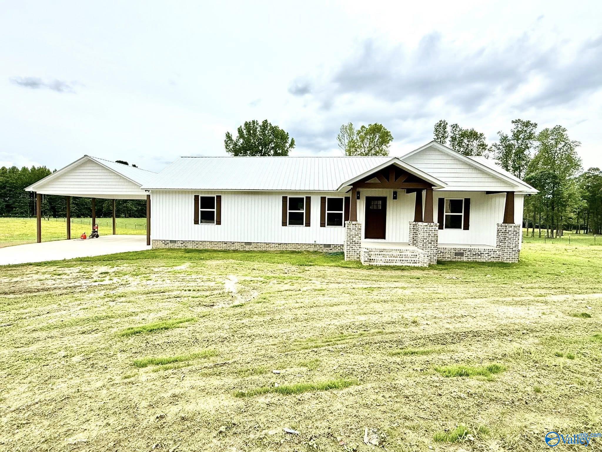 1347 Smith Chapel Road, Boaz, Alabama image 1