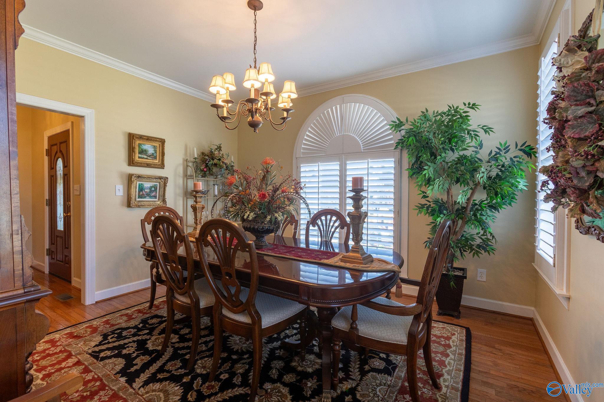 312 Lakepoint Drive, Gadsden, Alabama image 9