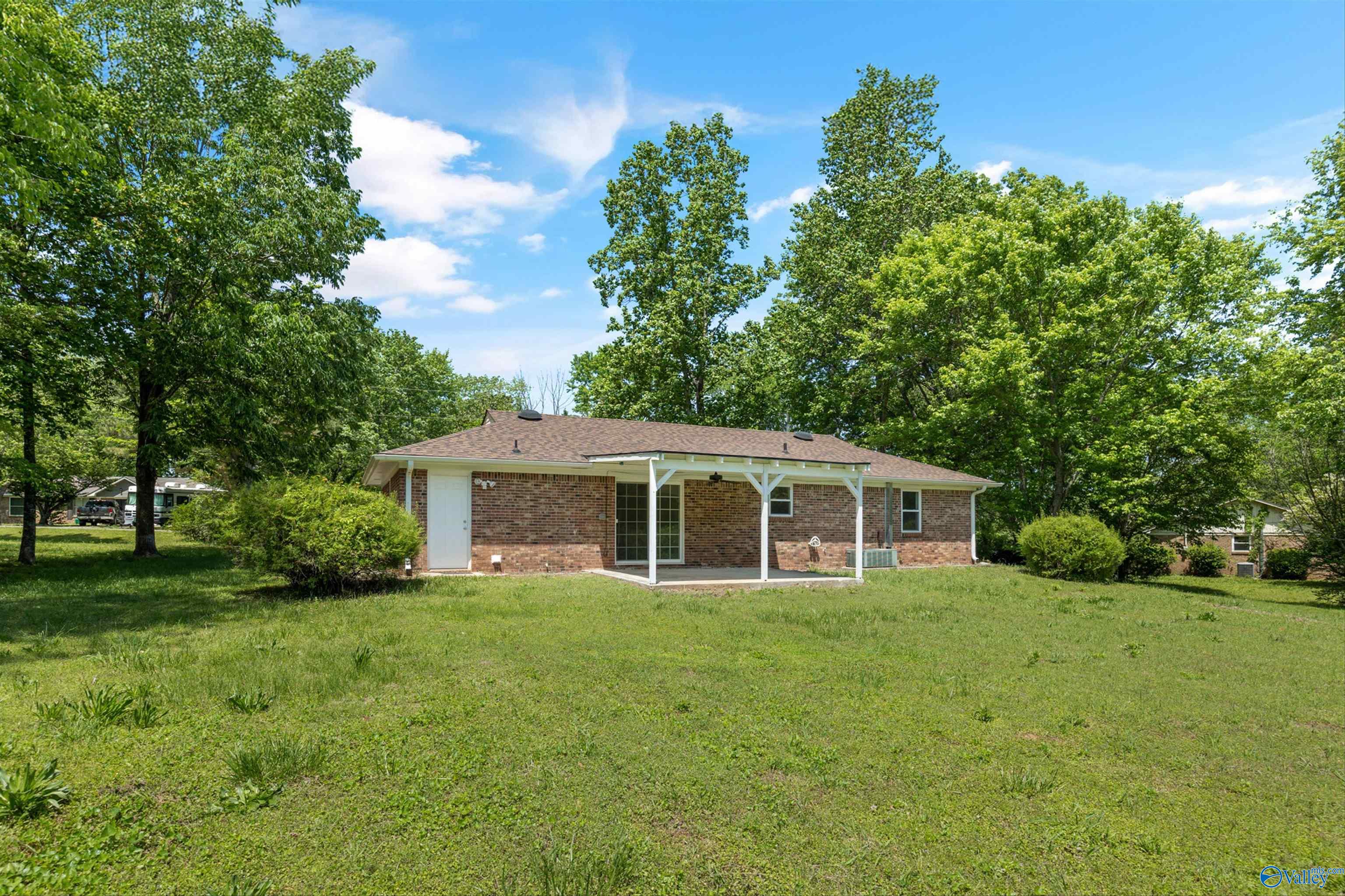 222 Oconee Drive, Huntsville, Alabama image 17