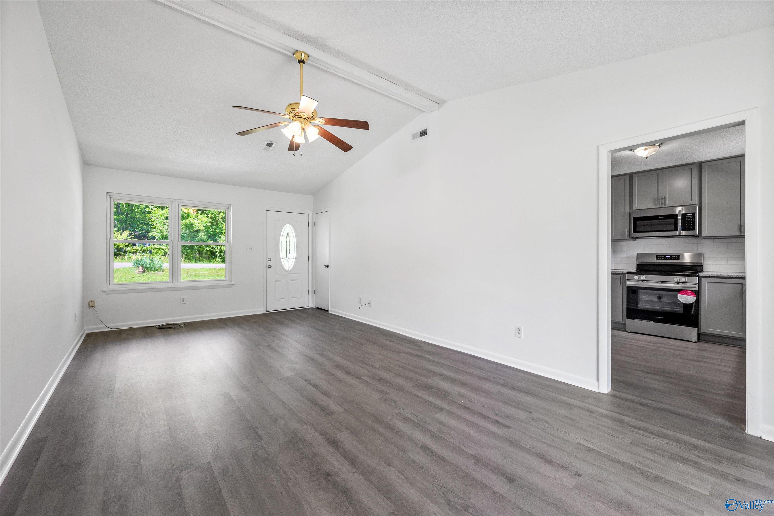 222 Oconee Drive, Huntsville, Alabama image 7