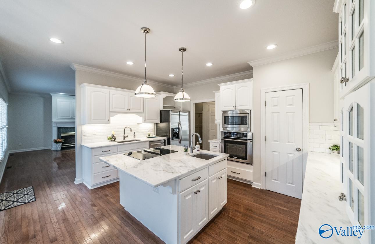 14003 Randamere Drive, Huntsville, Alabama image 1