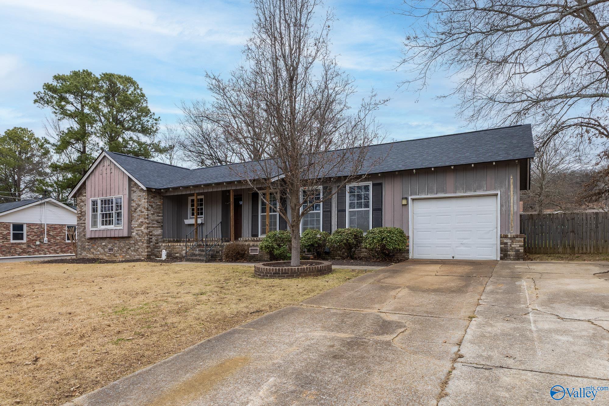 12123 Chicamauga Trail