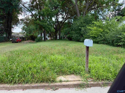 Vacant Land For Sale - 217 Ward Avenue<br/> Huntsville, AL 35801
