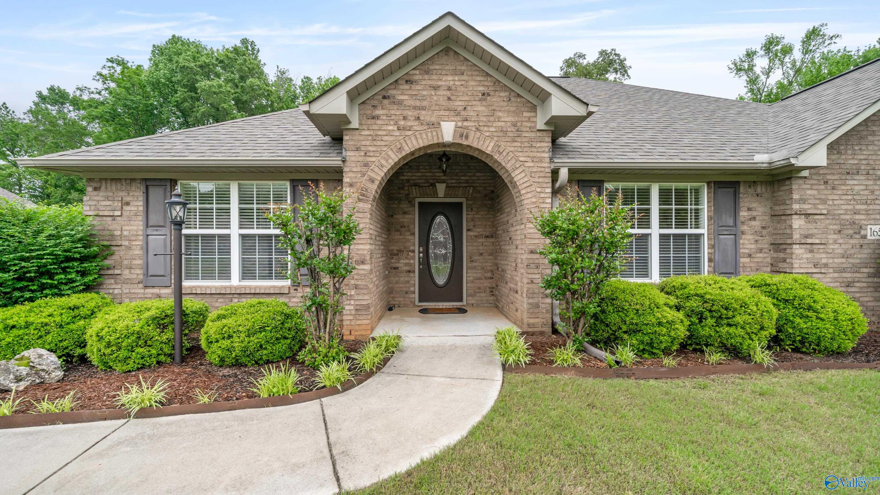 16562 Mulberry Lane, Athens, Alabama image 8