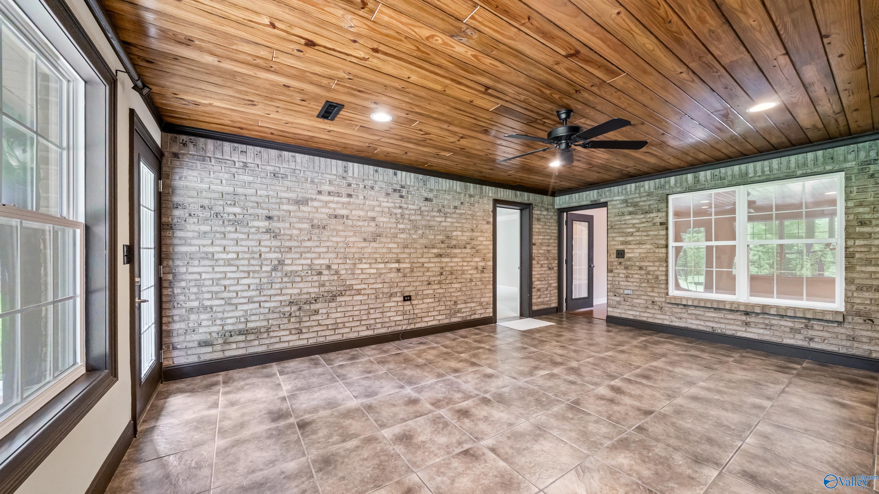 16562 Mulberry Lane, Athens, Alabama image 22