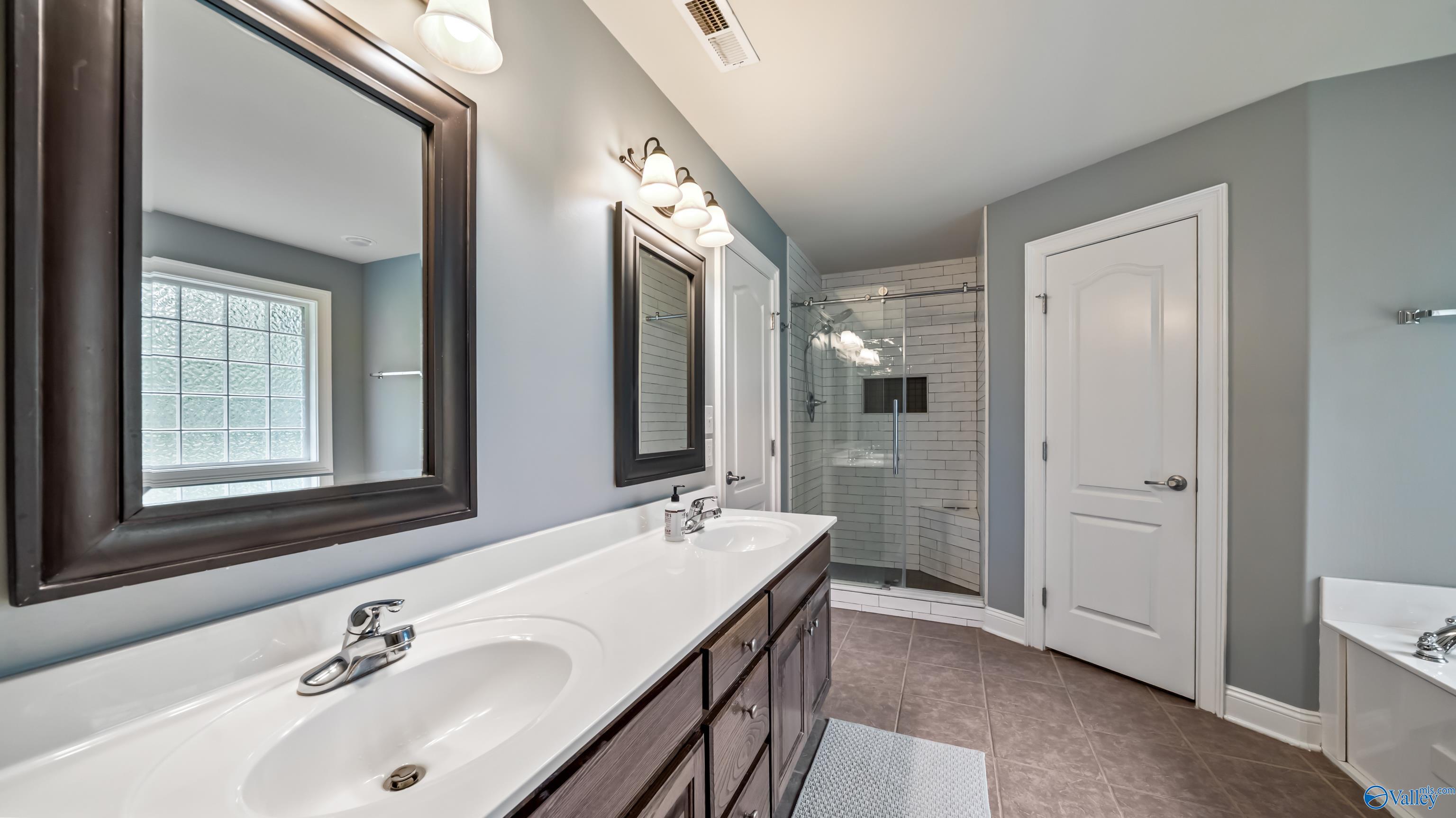 16562 Mulberry Lane, Athens, Alabama image 26