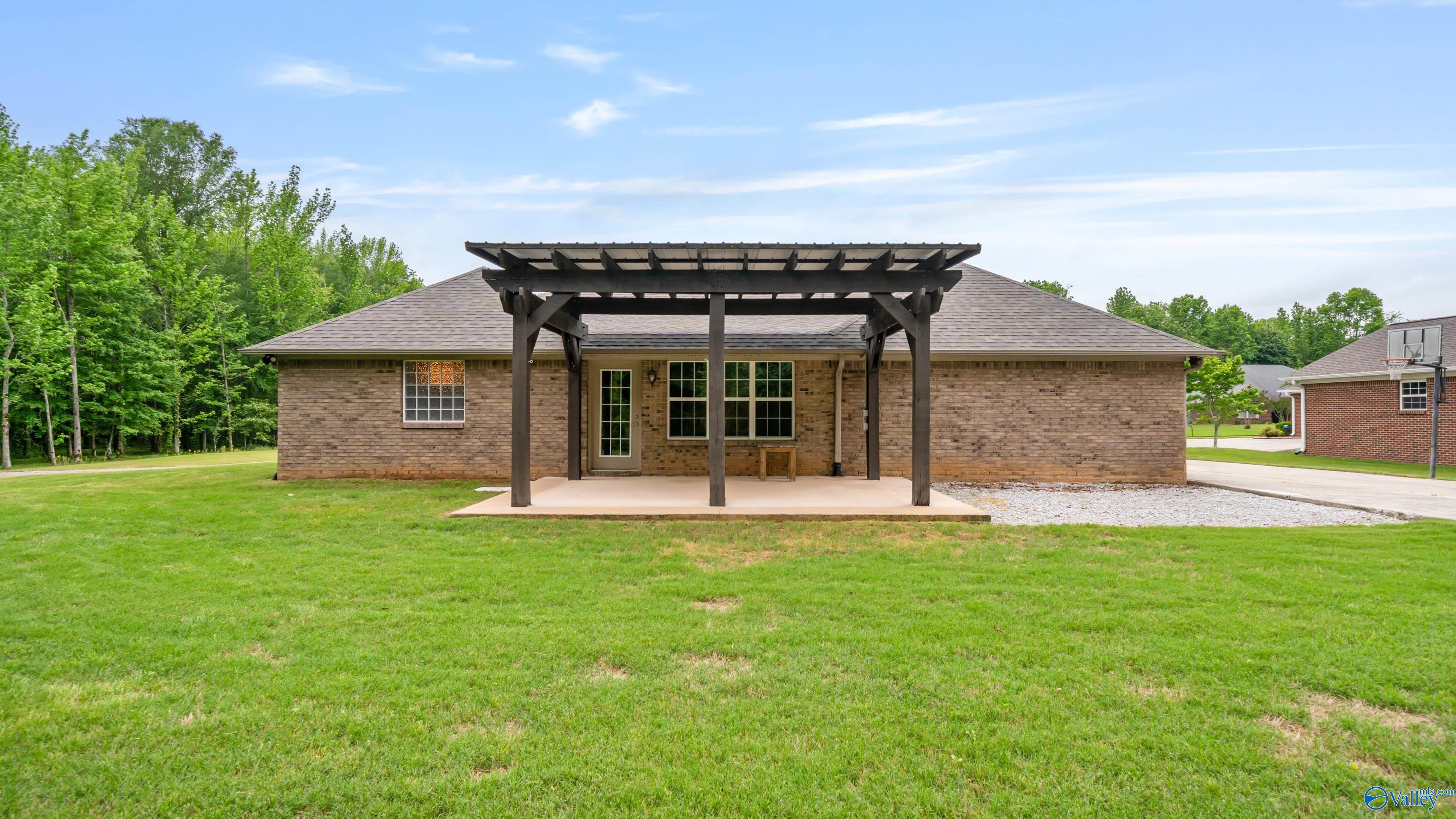 16562 Mulberry Lane, Athens, Alabama image 39