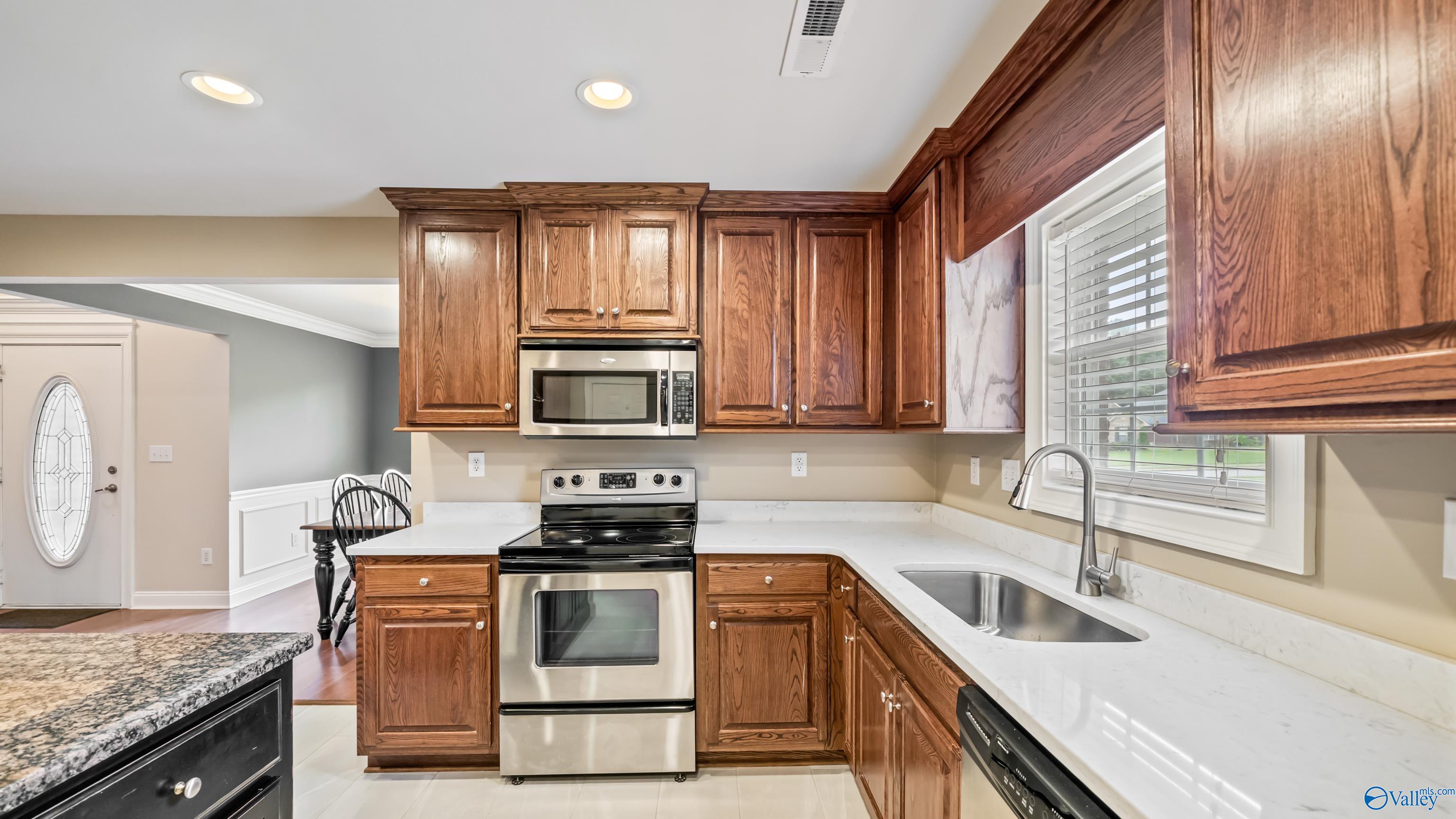 16562 Mulberry Lane, Athens, Alabama image 16