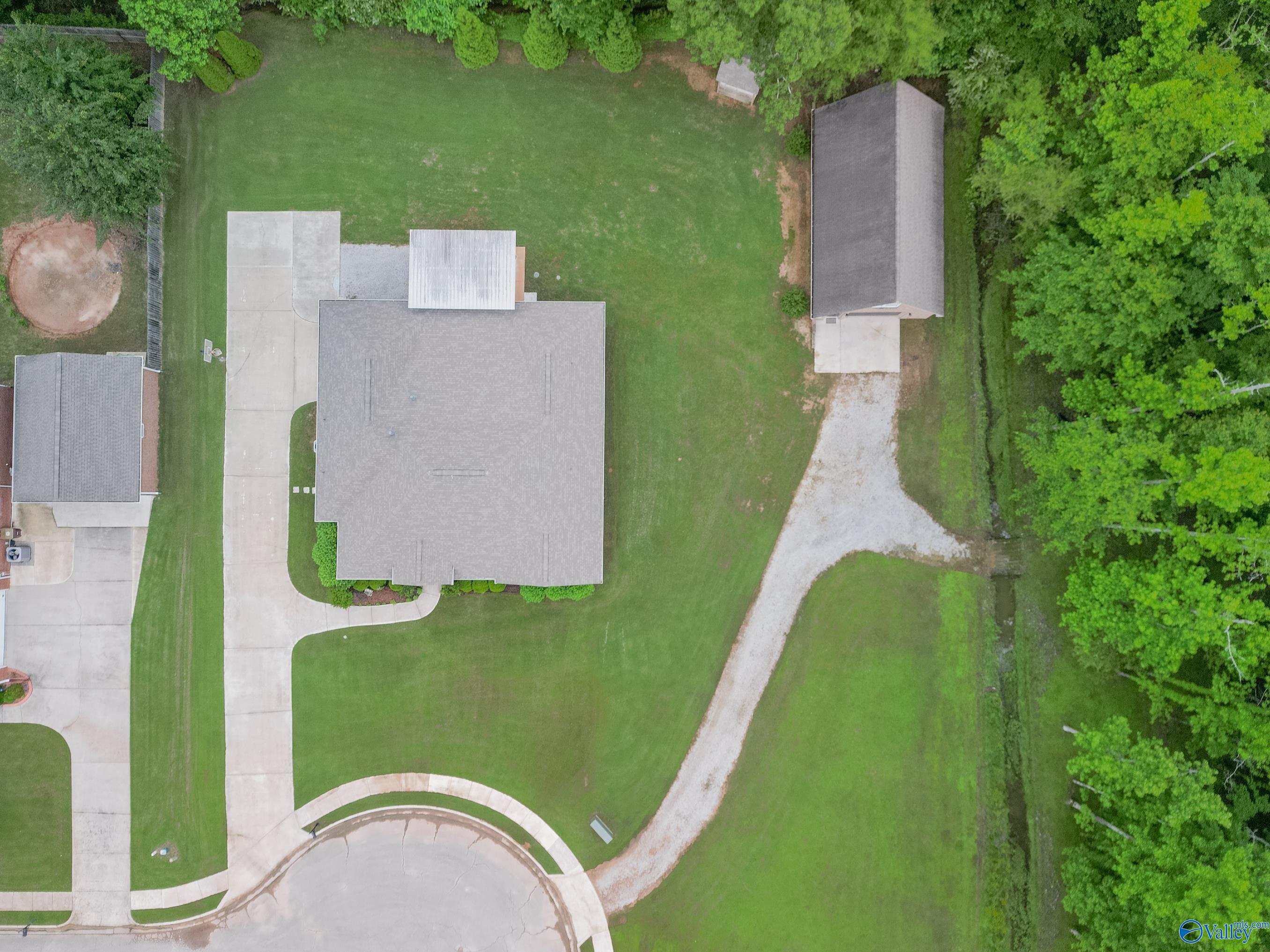 16562 Mulberry Lane, Athens, Alabama image 7