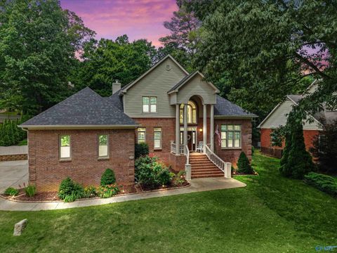 Photo of 2734 Tammerack Lane SE, Huntsville, AL 35763 (MLS # 21919254)