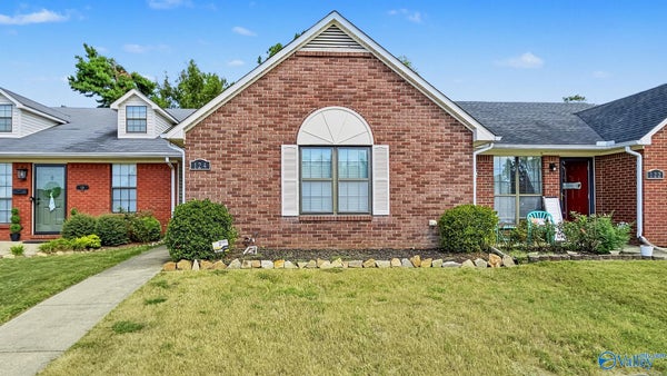 124 SYCAMORE PL, ATHENS, AL 35611 - Image 1f5655f937bbade858a1e1d6cc692755/2105695335