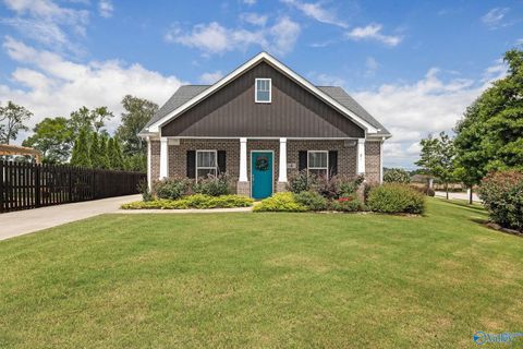 Homes For Sale - 4 Faulkner Road<br/> Madison County, Madison, AL 35756